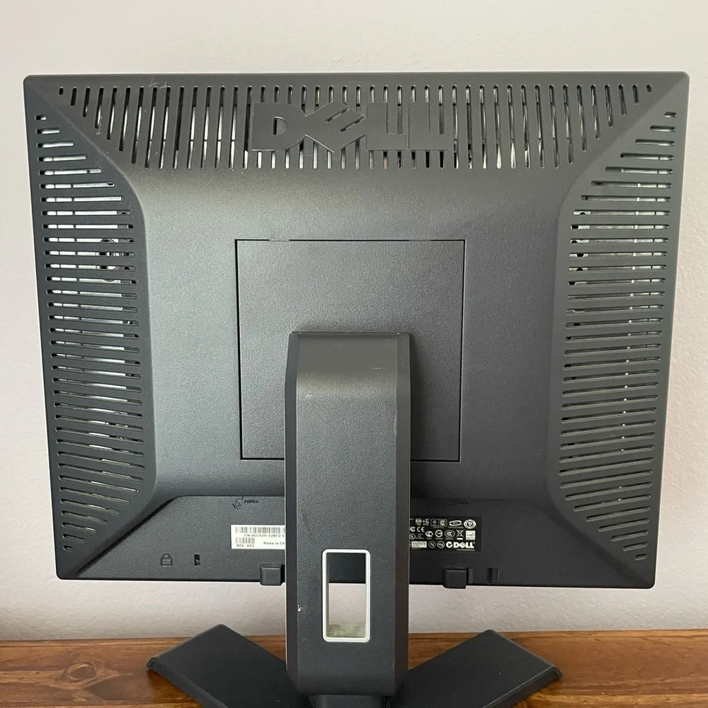 Dell LCD Monitor 17 inch Diagonal